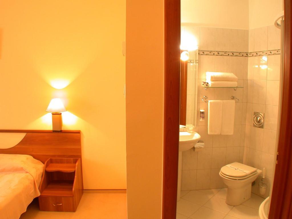 Euro Hotels International Bukurešť Pokoj fotografie